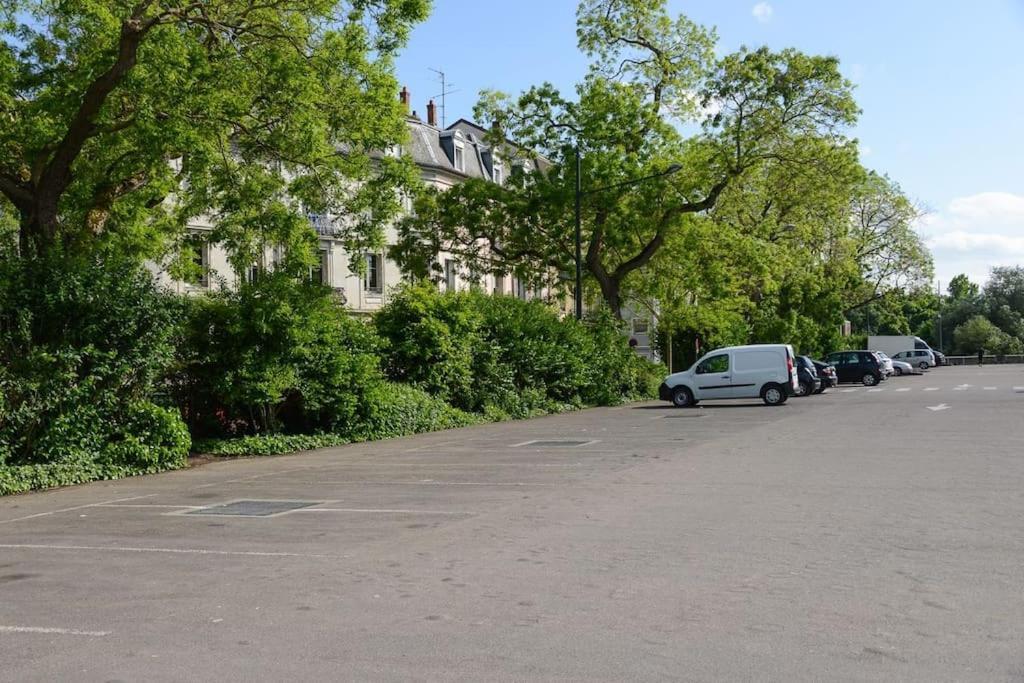 Appartement Charmant Tres Proche Centre-Ville, Parking Gratuits, Mulhouse Centre 外观 照片