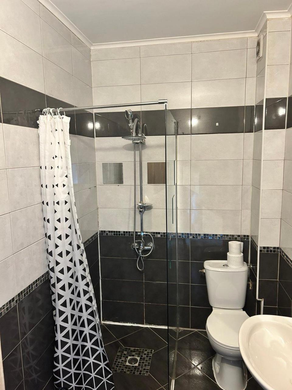 Appartement Charmant Tres Proche Centre-Ville, Parking Gratuits, Mulhouse Centre 外观 照片